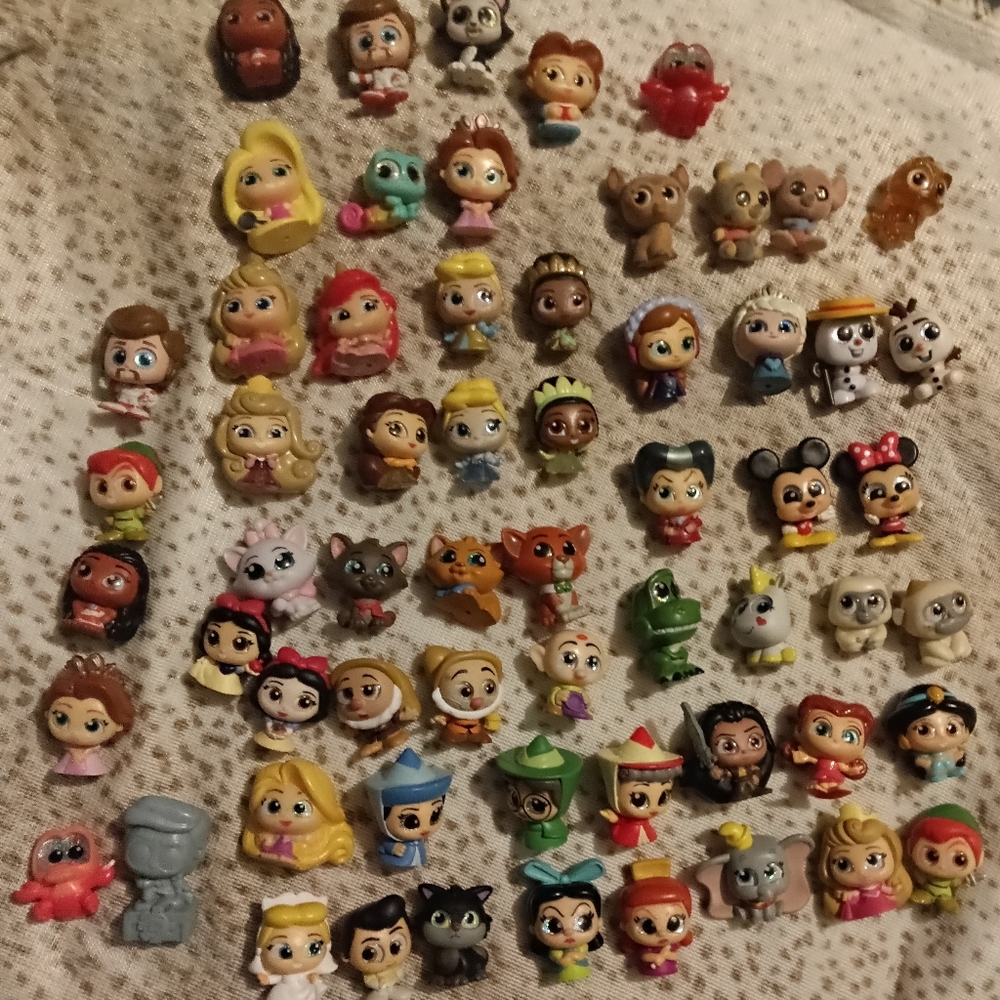 Disney Doorables Lot ×62